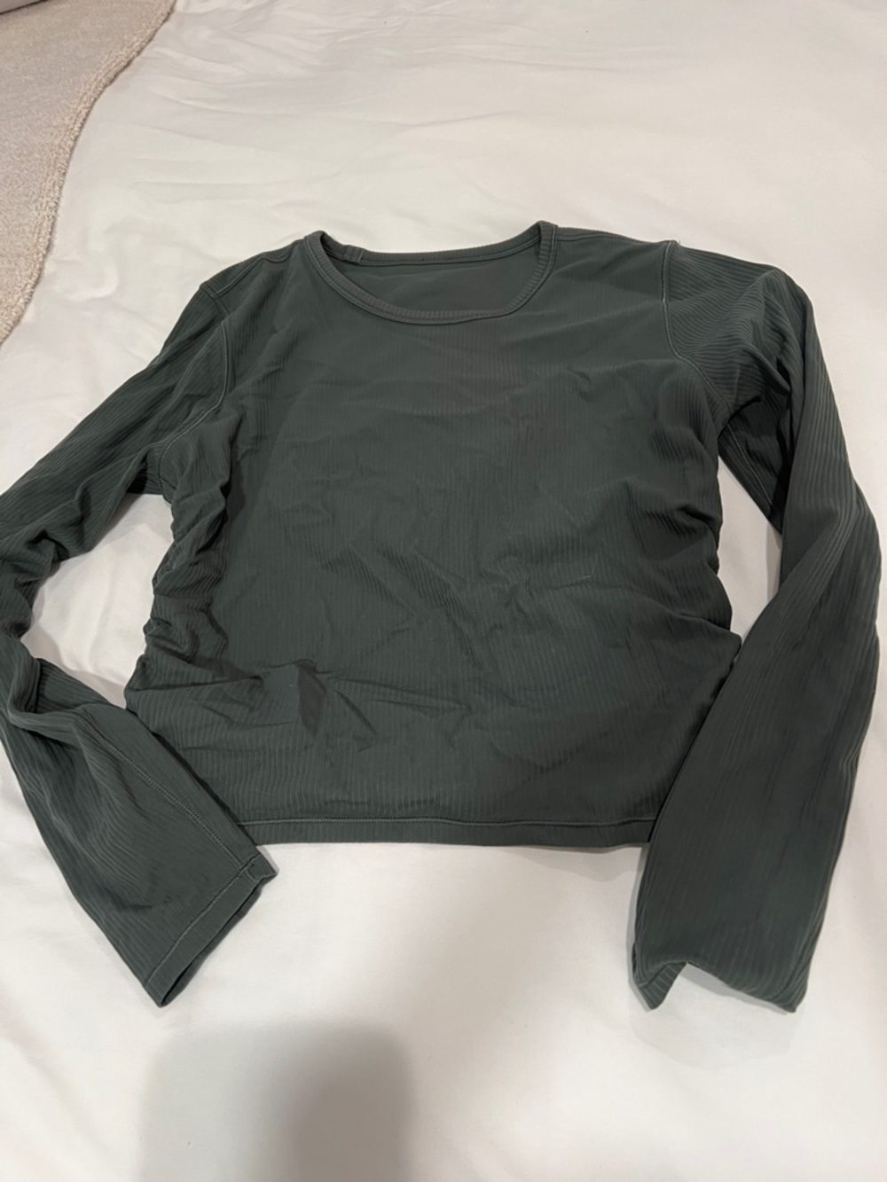 Lululemon long sleeve army green colored ruched shirt